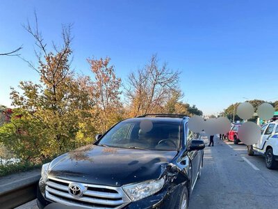 У Чернівцях на вулиці Винниченка сталася ДТП за участі чотирьох транспортних засобів