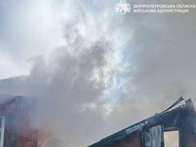 Російська атака на Дніпро 30 вересня: дрон влучив у приватний будинок