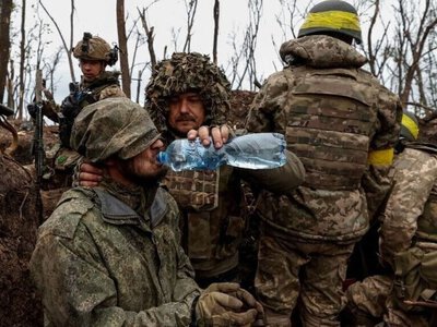 Окупанти готували оточення Дружківки: Азов зламав їхній план