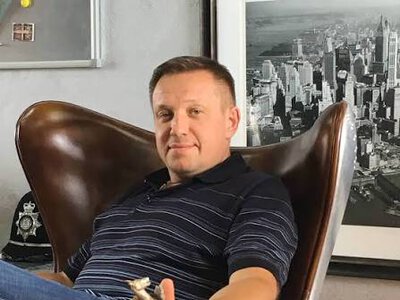 Експродюсер «112 Україна» та «депутат» від «Єдиної Росії» Зубрицький постане перед судом за держзраду та злочини проти Майдану