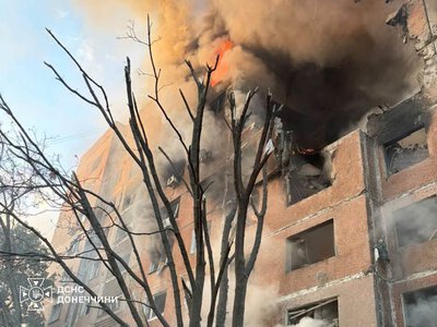 Пожежі в Краматорську після обстрілів: горіли квартири (фото, відео)