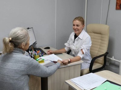 На Миколаївщині онкопацієнтка першою в Україні отримала ліки на основі медичного канабісу