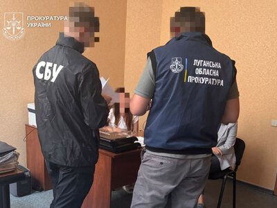 Посадовиці організували фіктивне працевлаштування заради бронювання