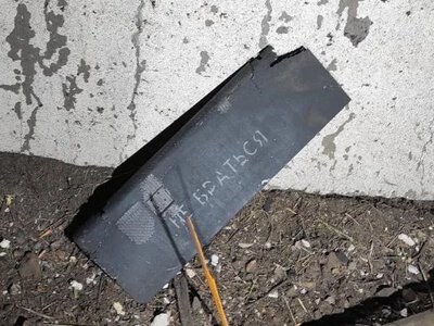 У Харкові посеред дня росіяни вдарили по ТЦ, знову атакували Київщину і Рівненщину - де ще фіксують влучання