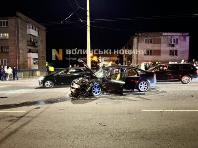 Повідомили, в якому стані госпіталізували постраждалих у ДТП на мосту в Луцьку