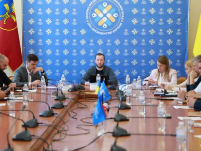 На Хмельниччині гарячим харчуванням охоплено понад 118 тисяч школярів