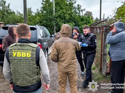На Рівненщині 27-річного чоловіка підозрюють в організації незаконного переправлення через кордон