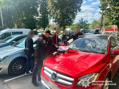 На Вінниччині викрили канал незаконного переправлення чоловіків за кордон