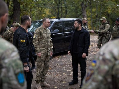 Зеленський прибув на Лиманський напрямок фронту, де триває операція «Вівальді»