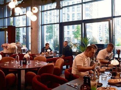 Новий заклад. Київ: відкрився GUBAR — кальяни, кухня та коктейлі на вулиці Всеволода Змієнка, 21а