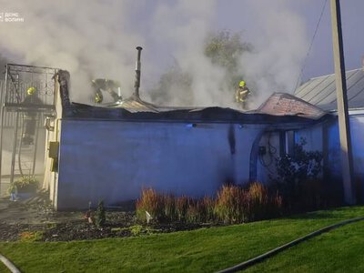 На Волині через замикання на мережі горіли два будинки