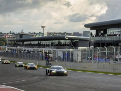 Через нестабільність у Перській затоці гонку Michelin 24H Series перенесли з Дубая до ПАР — Daily Maverick