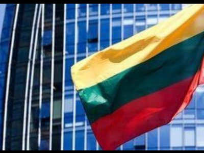 Литва хоче заборонити росіянам і білорусам купувати житло біля стратегічних об’єктів