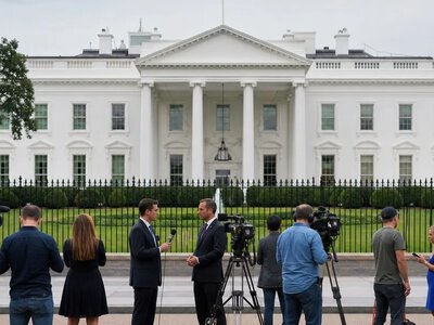 Білий дім не допустить CNN до телепулу попри рішення суду — The Hill