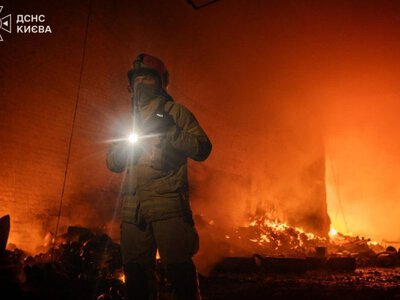 У Києві через російські атаки постраждав чоловік