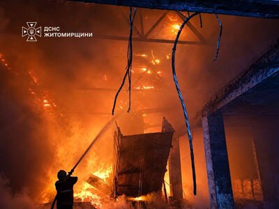 Рятувальники ліквідували вночі пожежу в с. Біла Криниця