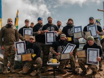 На Говерлі встановили світовий рекорд: 1000 жимів на вершині присвятили полеглим і зниклим безвісти побратимам (ФОТО)