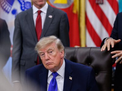 Трамп заявив про повний контроль США над Ормузом на тлі відновлення нафтових потоків