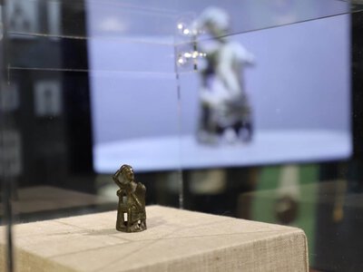 Музею історії Галичини передали артефакт віком близько трьох тисяч років