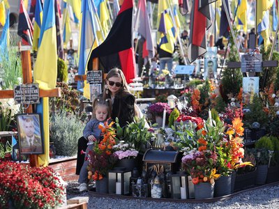 У Львові вшанували пам’ять полеглих захисників і захисниць та створення УПА
