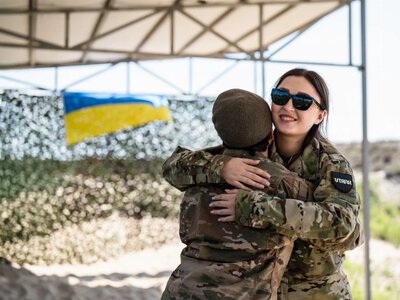 Рух VETERANKA запускає щомісячну підписку для системного забезпечення жінок у війську