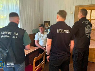 Деревину на десятки мільйонів вивозили з держпідприємства на Буковині