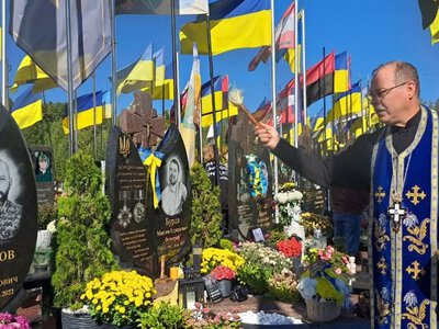 У Ковелі на Алеї Героїв помолилися за полеглих захисників України
