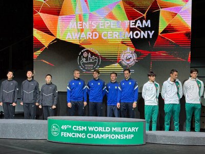 Чоловіча збірна України зі шпаги здобула золото на чемпіонаті світу