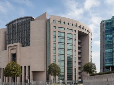 У Туреччині суд заблокував новинний сайт через матеріали про ЛГБТ — Jerusalem Post