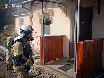 На Білоцерківщині через несправність електробатареї сталася пожежа у приватному будинку