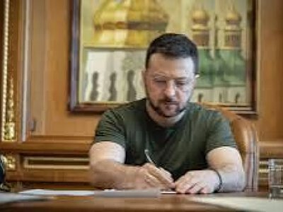 Зеленський посмертно присвоїв звання Героя України п’ятьом захисникам