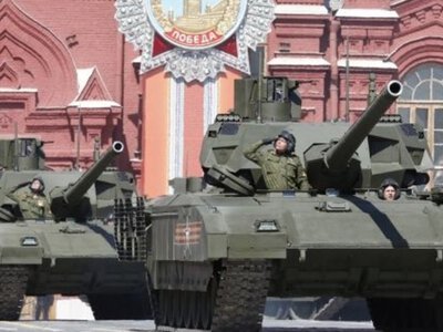Росіяни показали нову «Армату» з гарматою 152 мм: танк хочуть перетворити на зенітний комплекс