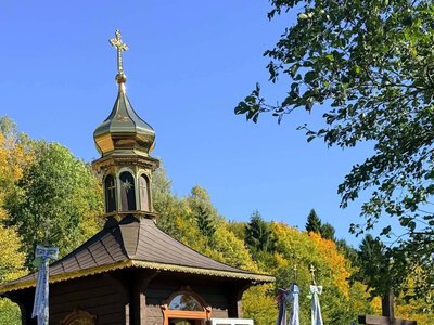 В урочищі Корсів біля села Конюхи висвятили каплицю Покрови Пресвятої Богородиці
