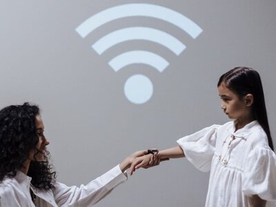 Wi-Fi починає працювати гірше саме ввечері: чому проблема може бути не у вашому роутері