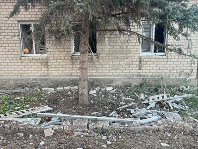 Армія рф обстріляла Зеленодольську громаду: під удар потрапили будинки та АЗС
