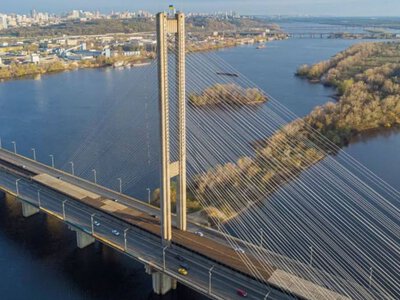 Росія націлилася на Південний міст у Києві: в ISW розкрили справжню мету ударів ворога