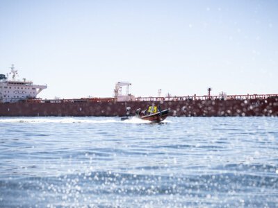 Кремль створює новий небезпечний «тіньовий флот», щоб обійти санкції Британії