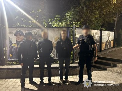 В Ужгороді затримали двох чоловіків за стрілянину у Боздоському парку