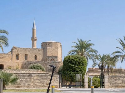 Поліція Фамагусти на Кіпрі повідомила про 34 скарги на електросамокати — Cyprus Mail