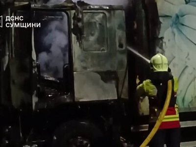 Внаслідок ворожої атаки у Сумах поранено водія вантажівки