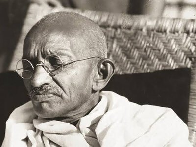 Расизм і листи до Гітлера: зруйнований міф про святого пацифіста Магатму Ганді