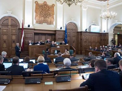 Латвійські депутати обмежили російську мову у суспільних медіа