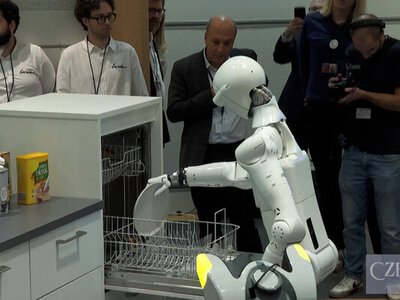 Через штучний інтелект до 2030 року професію можуть змінити 12 млн європейців
