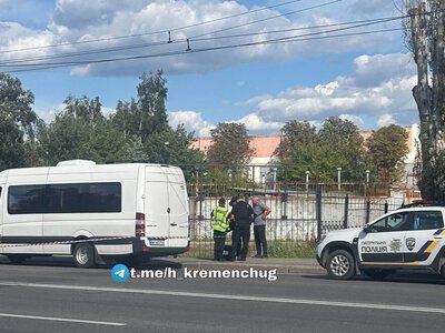 У Кременчуці судили чоловіка, який порізав двох пасажирів у маршрутці