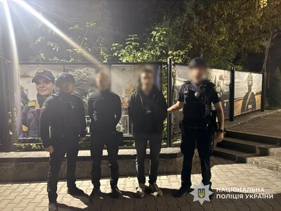 В Ужгороді поліція затримала двох чоловіків, які стріляли в Боздоському парку