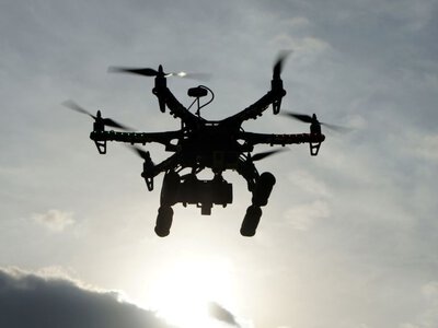Російський FPV вдарив по електромонтеру на Запоріжжі: енергетик отримав серйозну травму