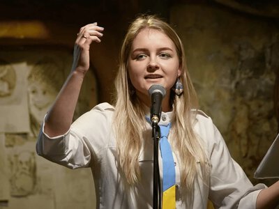  У Миколаєві проведуть вечір віршів письменниці з Херсона Альони Мовчан 
