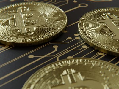 Біткойн дорожчає на тлі м'якших очікувань щодо політики ФРС