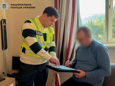 У Києві викрили схему легалізації іноземців через БФ