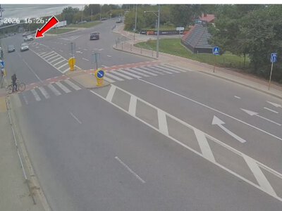 ДТП на переході у Луцьку: знесли металевий паркан (Відео)